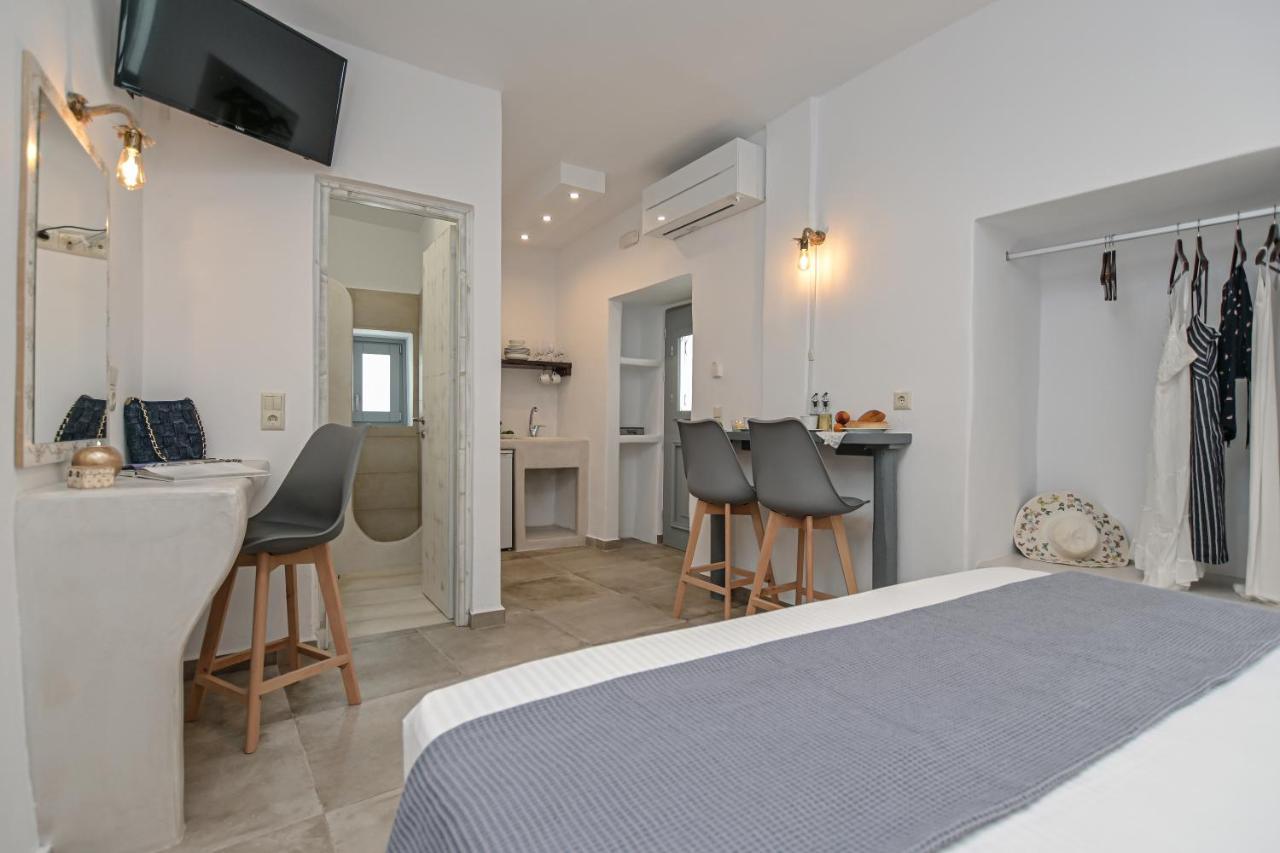 Venetian Suites II Naxos City Exteriör bild