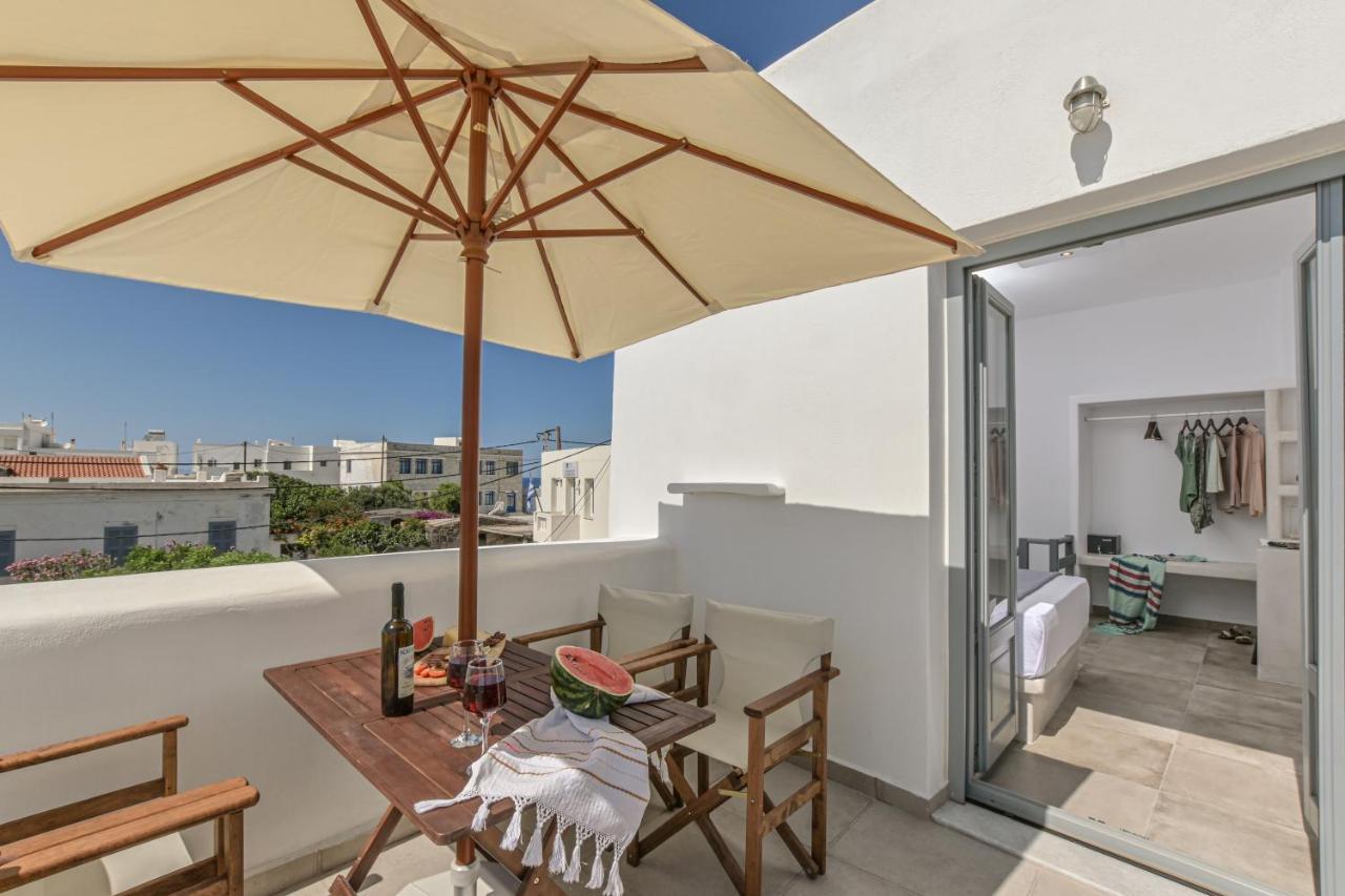 Venetian Suites II Naxos City Exteriör bild