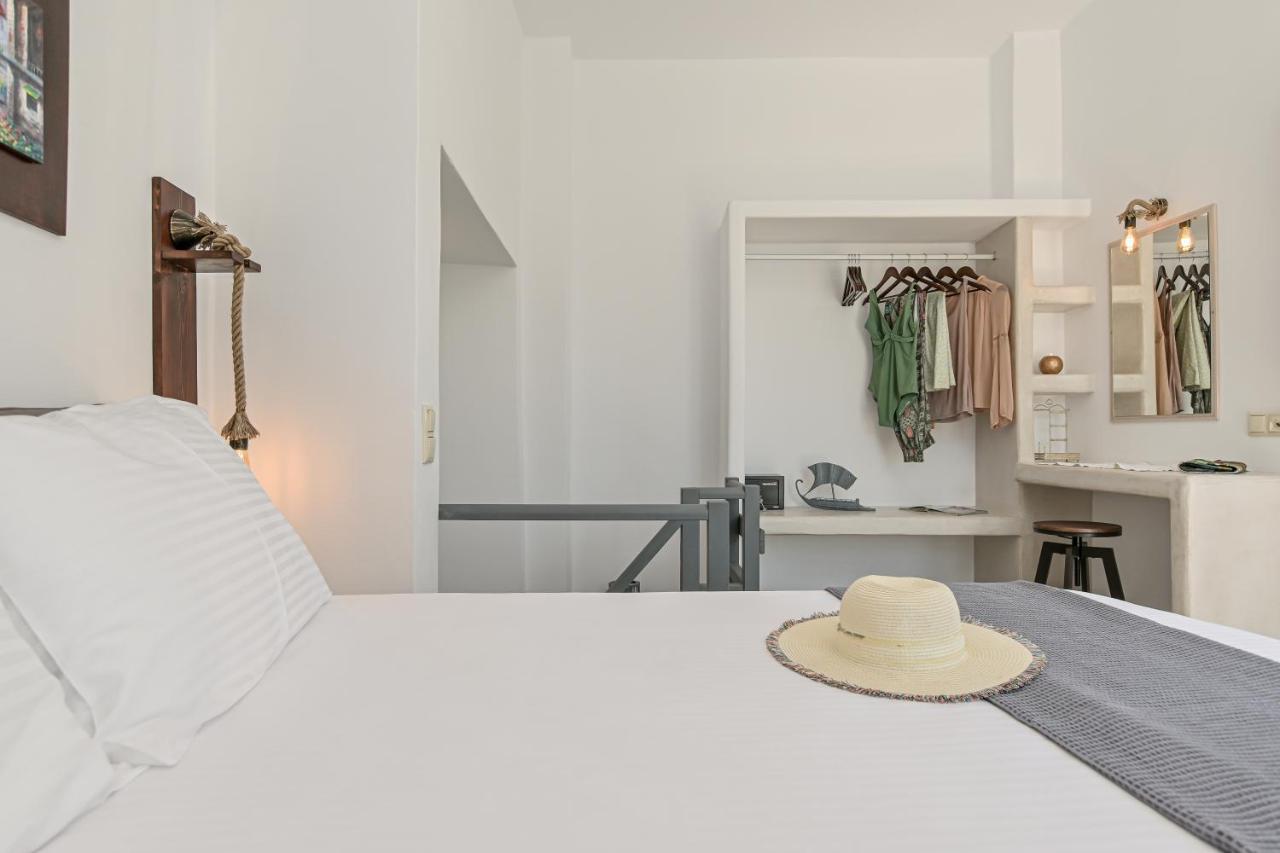 Venetian Suites II Naxos City Exteriör bild