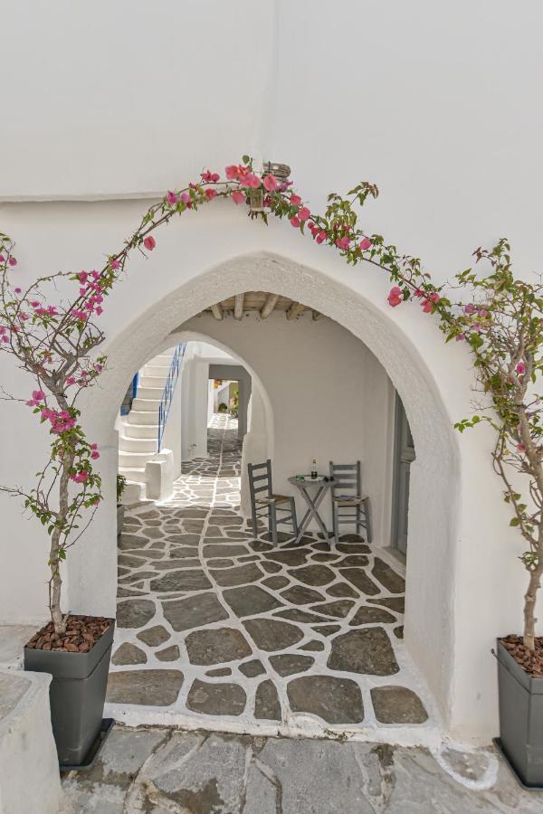 Venetian Suites II Naxos City Exteriör bild