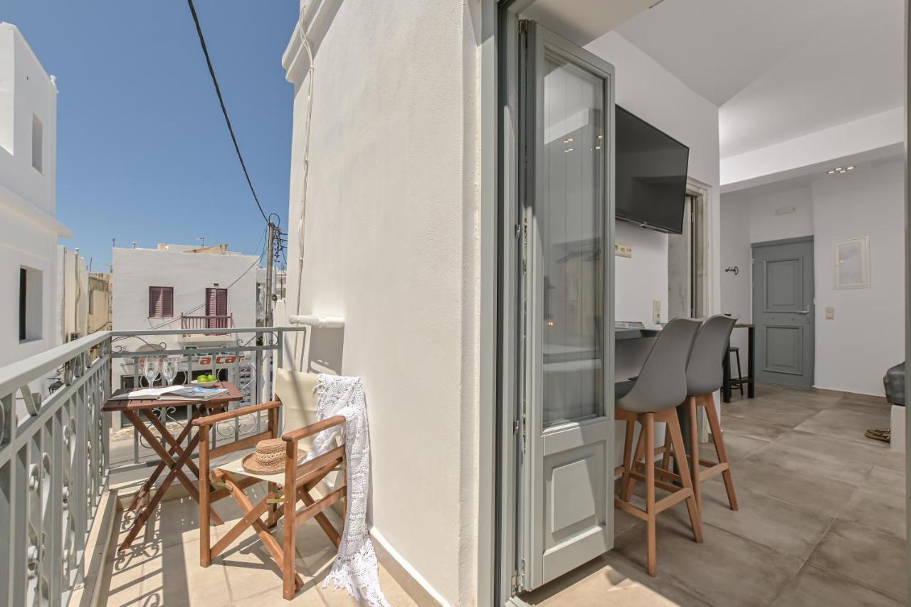 Venetian Suites II Naxos City Exteriör bild