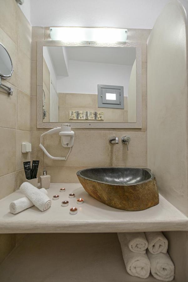 Venetian Suites II Naxos City Exteriör bild